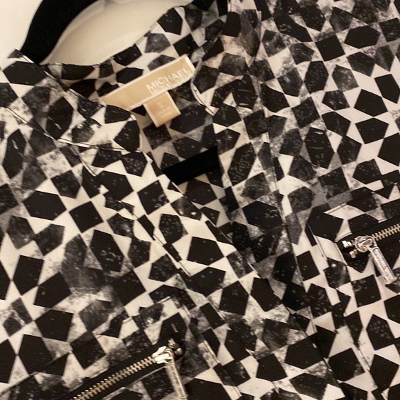 Michael Kors blouse- Small - Picture 2 of 4